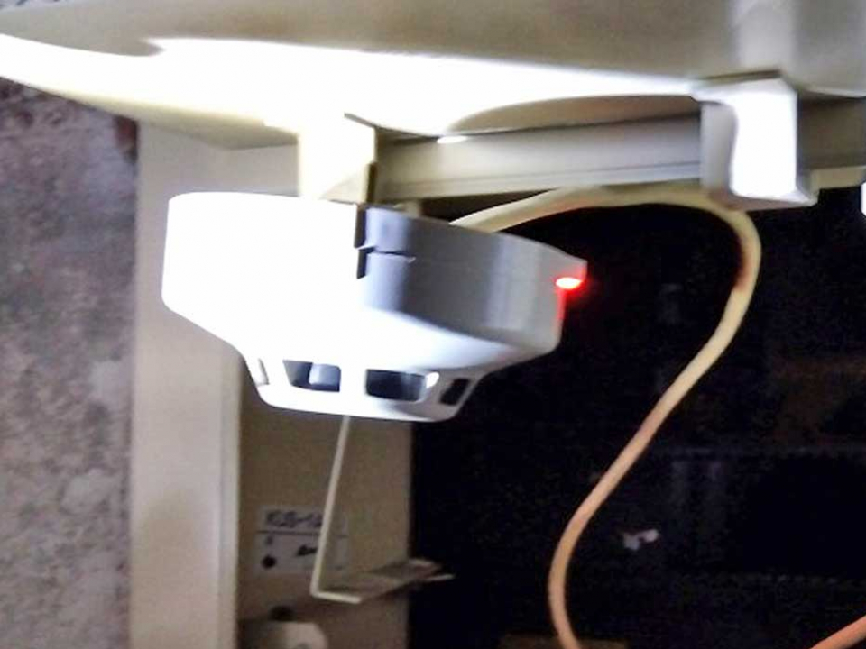 工事事例 - 自動火災報知設備 光電式スポット型感知器の交換